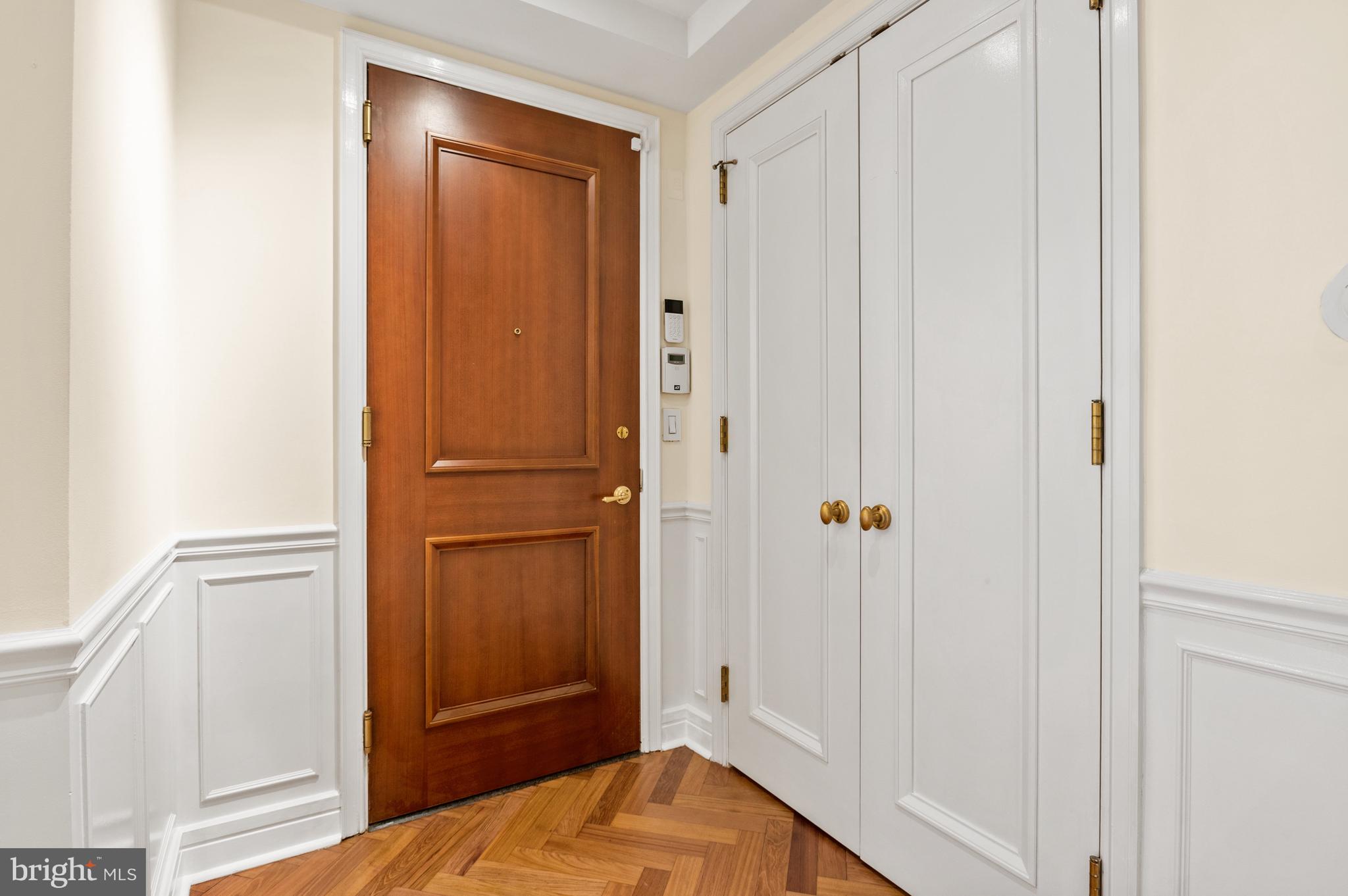 1155 23rd Street Northwest, Unit 3M Washington, DC 20037 - Photo 5 of 21