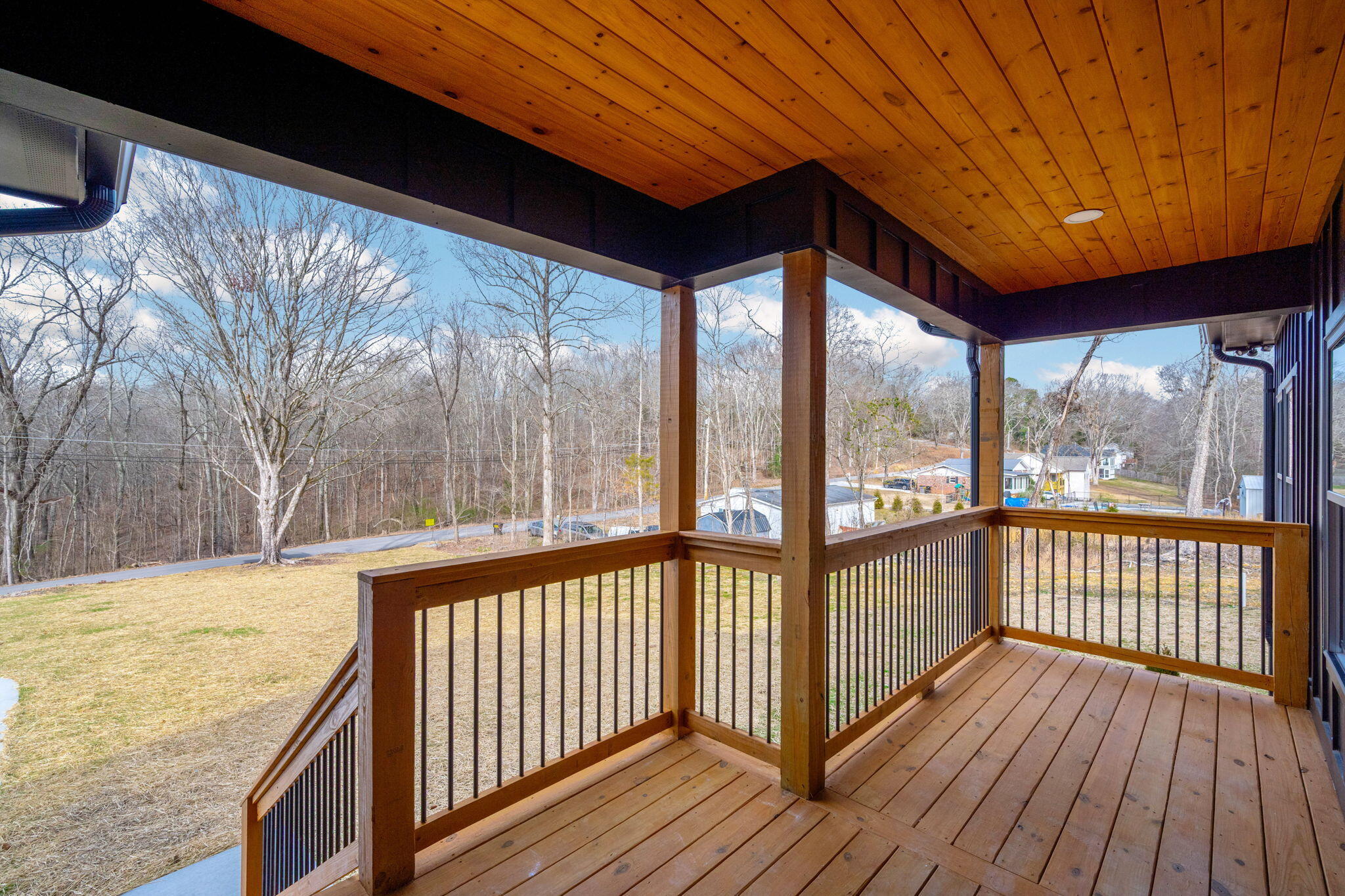 8806 Nelson Road Soddy-Daisy, TN 37379 - Photo 4 of 30 4-web-or-mls-DSC_9101