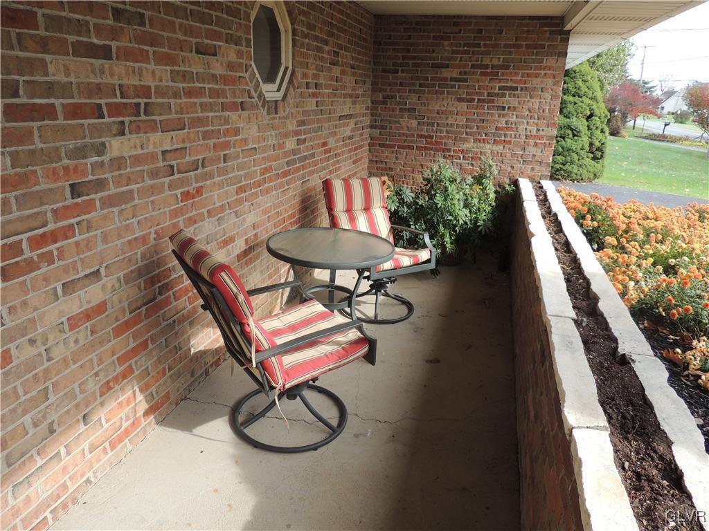 4658 Steuben Road Bethlehem, PA 18020 - Photo 8 of 15 Gallery Image 8
