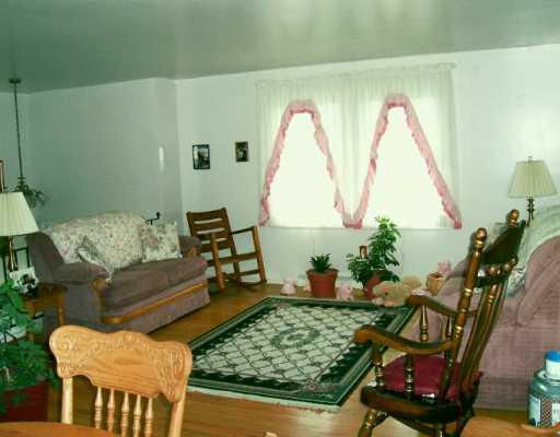 4466 Ellwood Road New Castle, PA 16101 - Photo 4 of 6