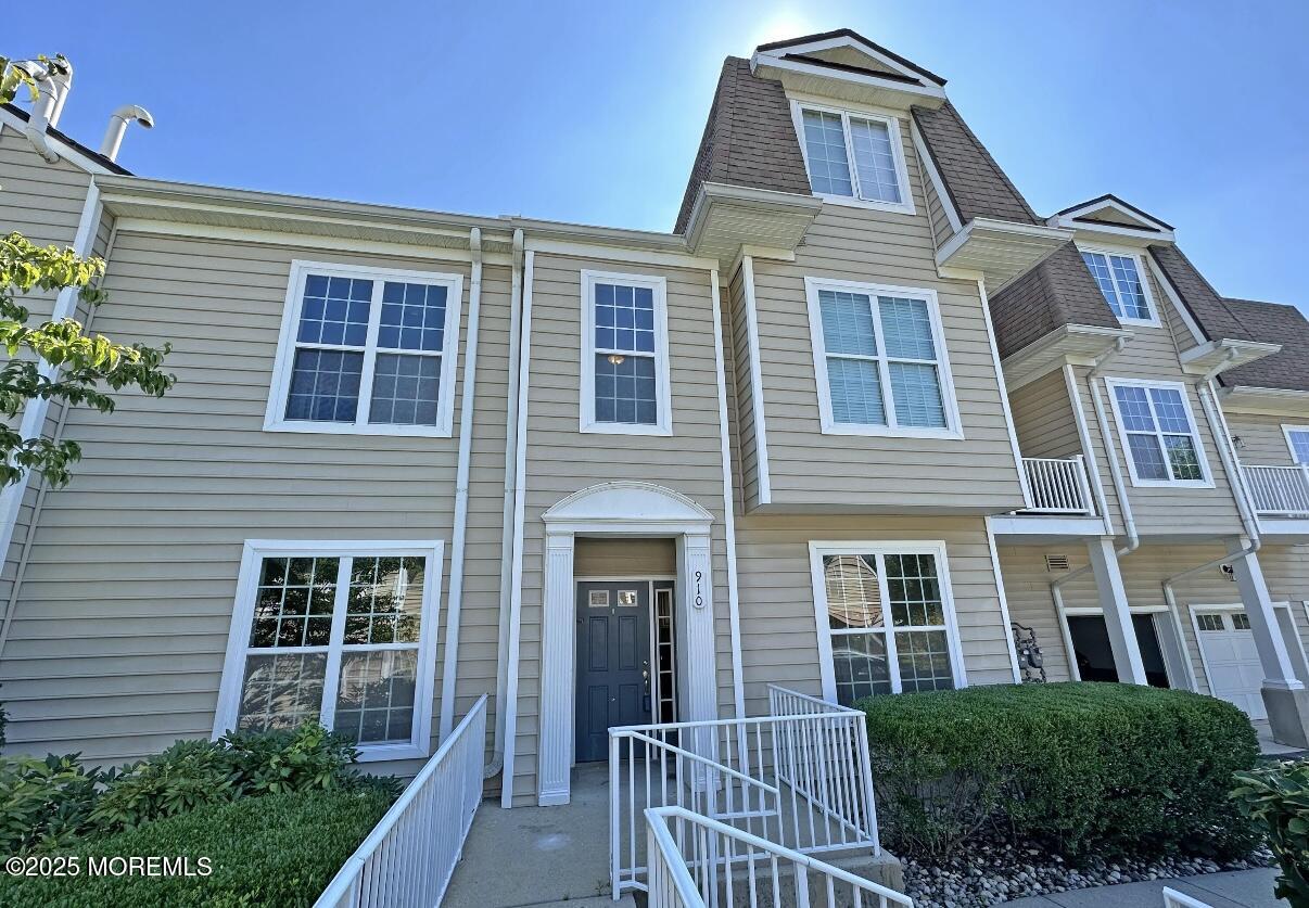 910 Abby Road Middletown, NJ 07748 - Photo 1 of 34 IMG_7659