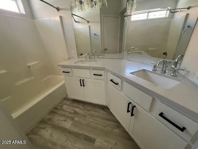 4602 East Angela Drive Phoenix, AZ 85032 - Photo 7 of 10 07