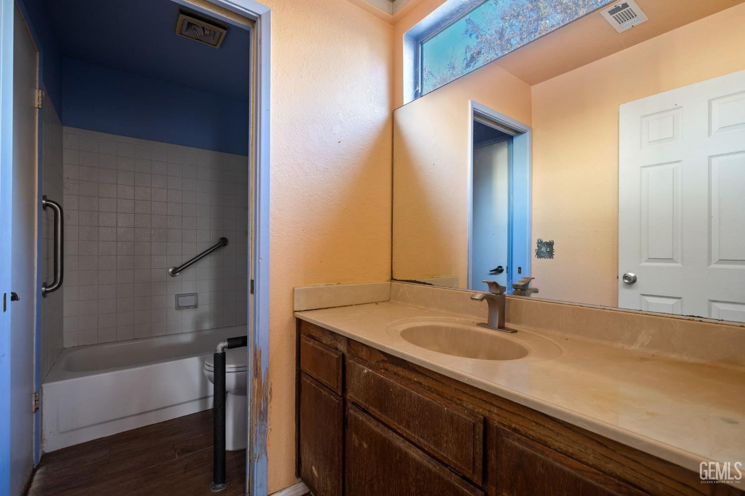 Undisclosed Address Bakersfield, CA 93311 - Photo 31 of 52