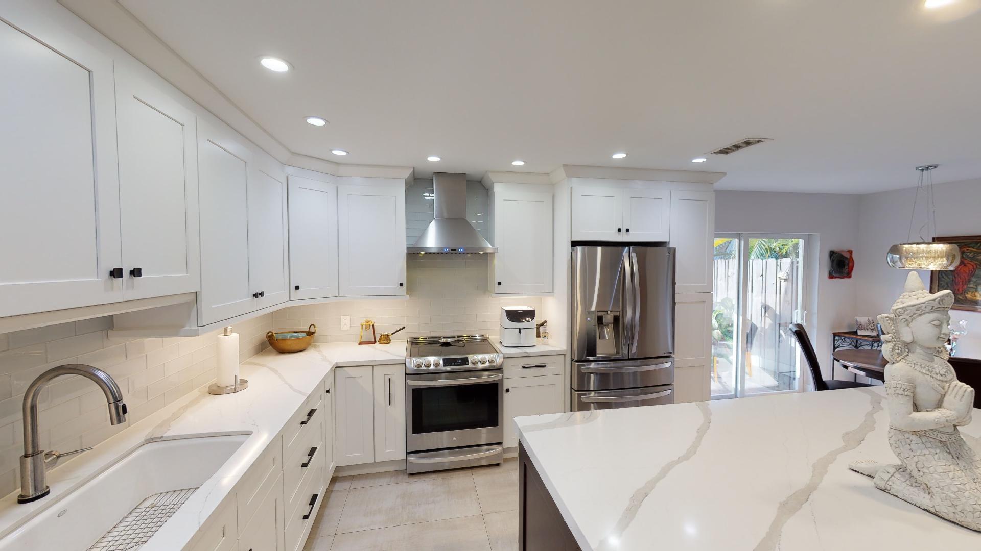 9440 Affirmed Lane Boca Raton, FL 33496 - Photo 18 of 54 Spanish-Isles-Exceptionally-Renovated-02