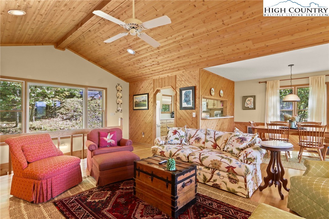 504 St Andrews Road Beech Mountain, NC 28604 - Photo 7 of 43