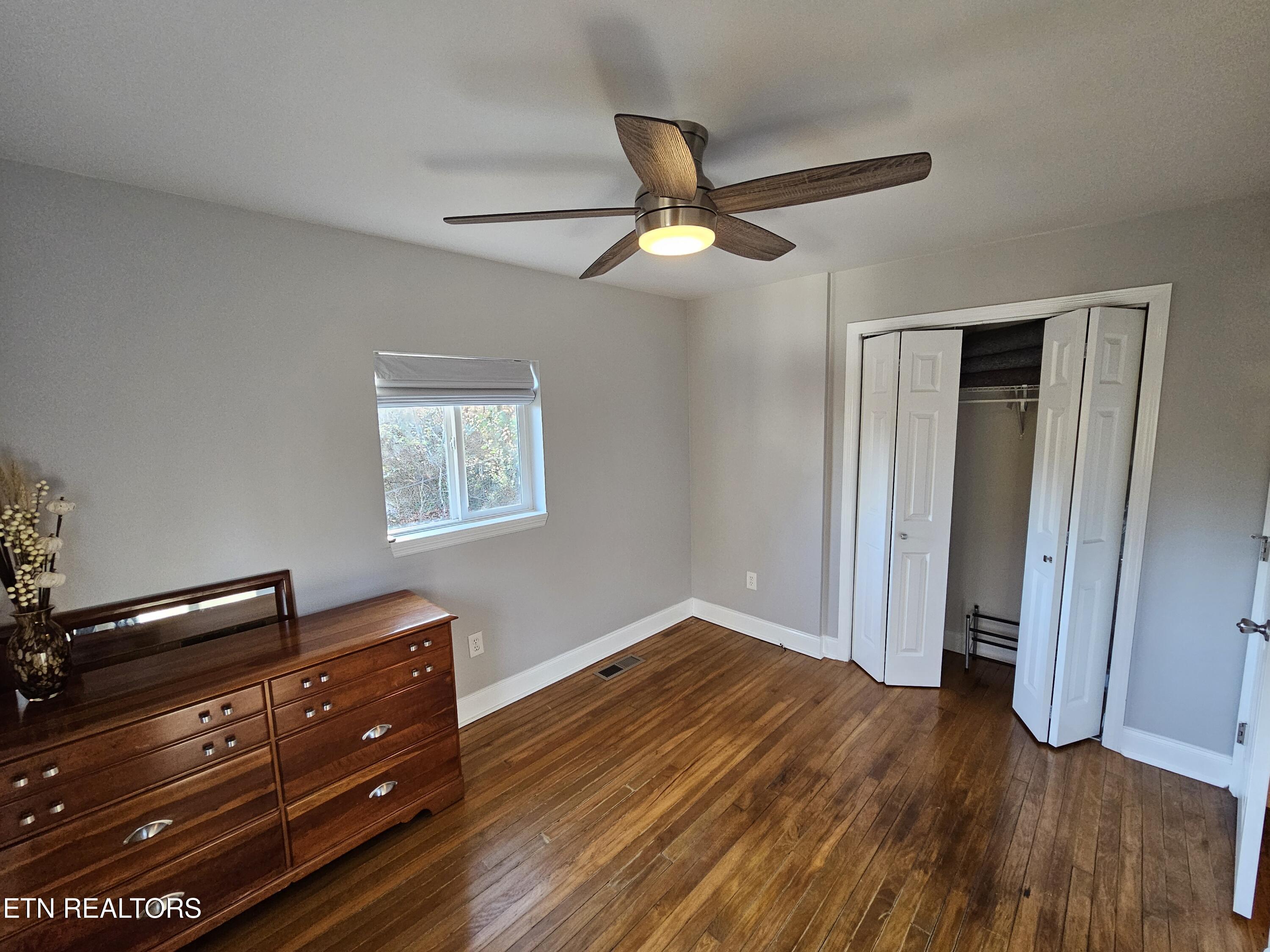 123 Taylor Road Oak Ridge, TN 37830 - Photo 27 of 42 20250128_155215