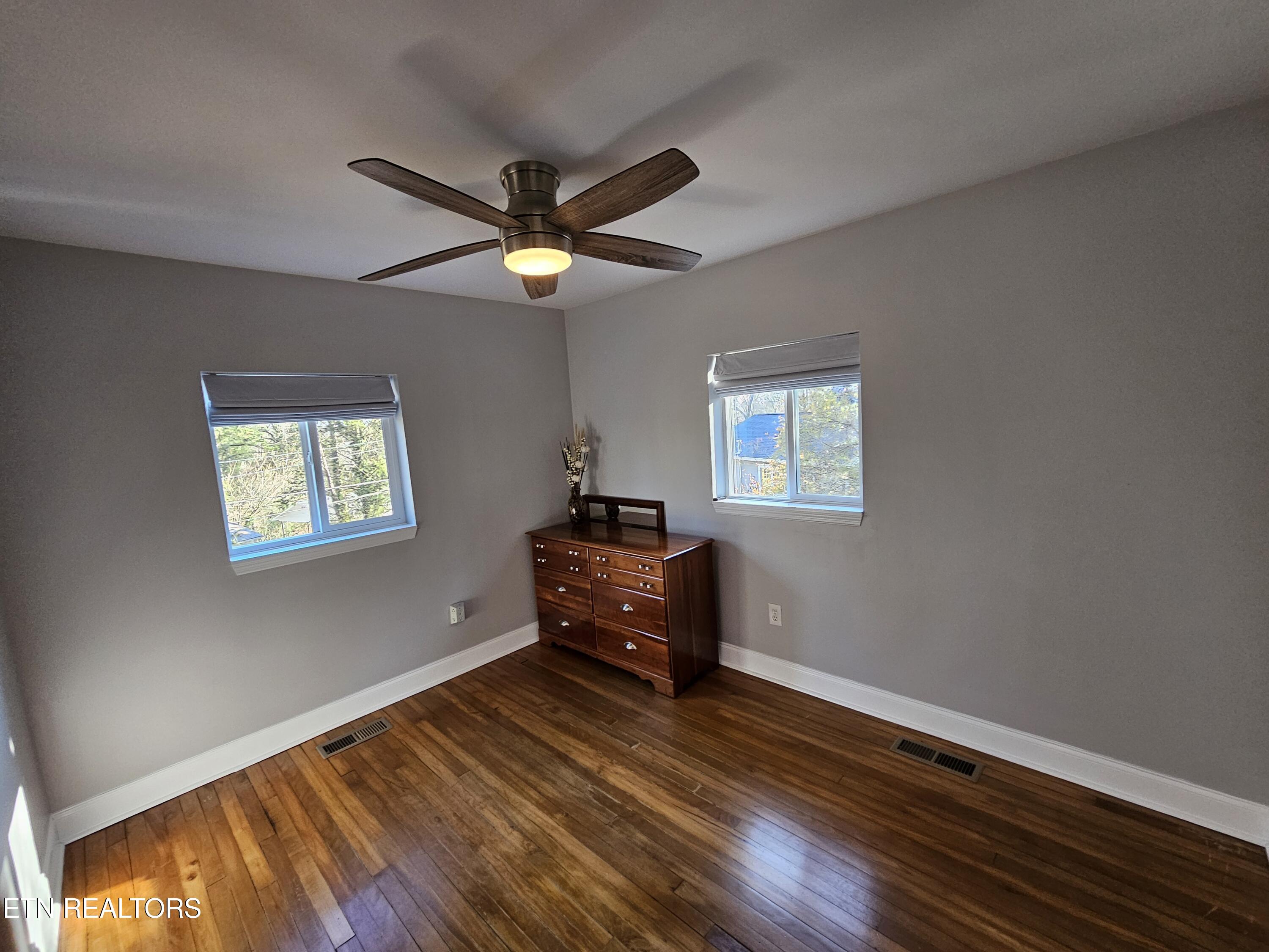 123 Taylor Road Oak Ridge, TN 37830 - Photo 28 of 42 20250128_155148