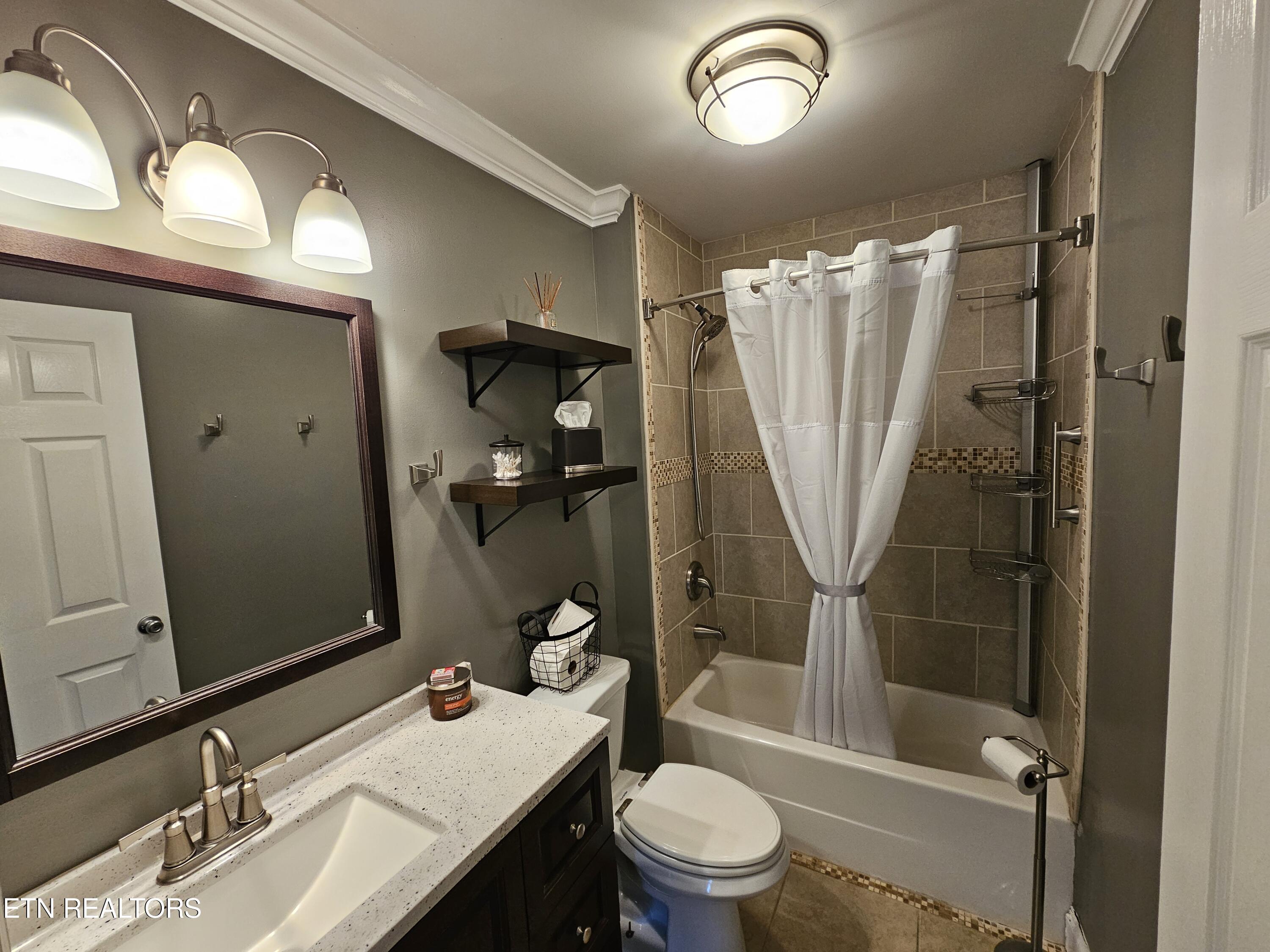123 Taylor Road Oak Ridge, TN 37830 - Photo 30 of 42 20250128_155239