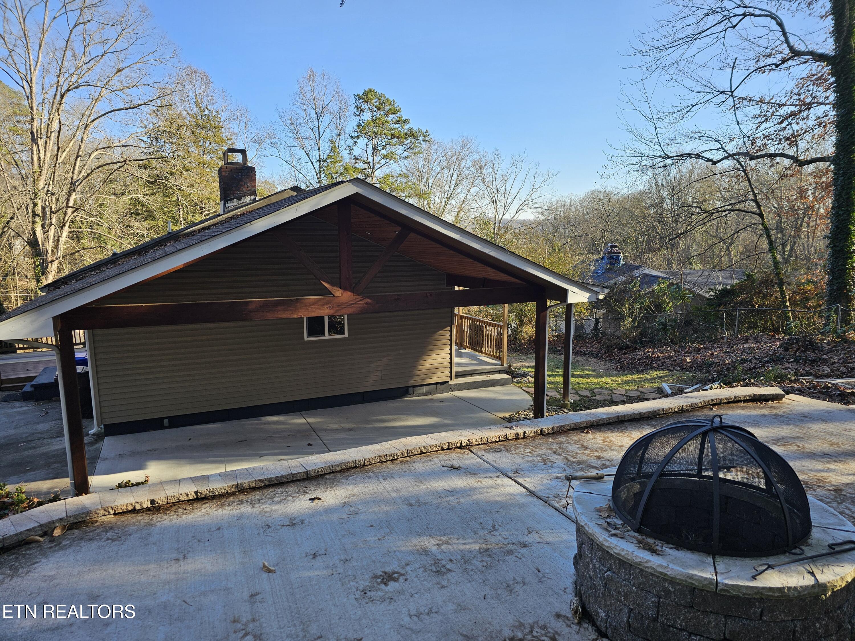 123 Taylor Road Oak Ridge, TN 37830 - Photo 34 of 42 20250128_160230