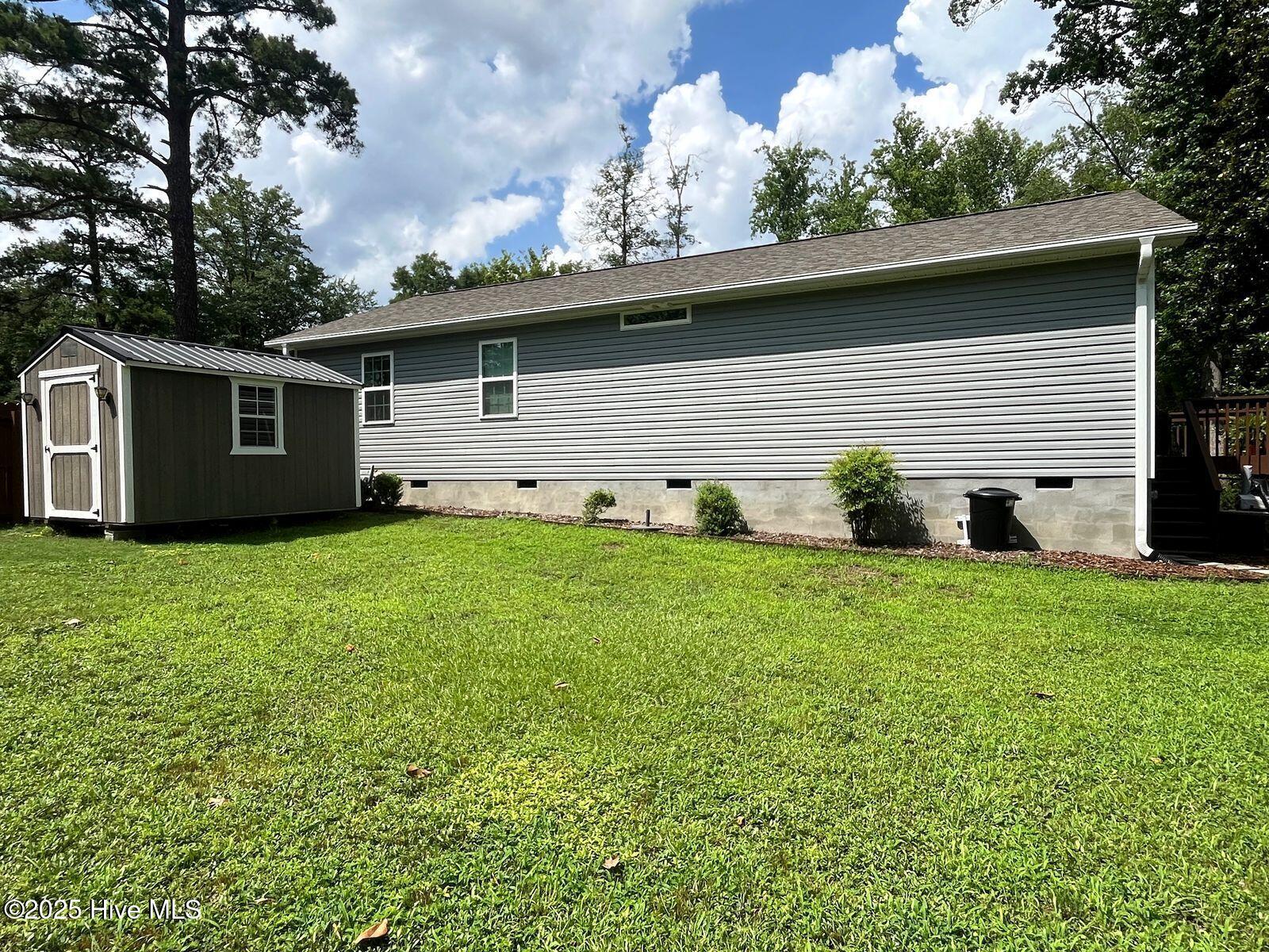 162 Midway Road Aberdeen, NC 28315 - Photo 33 of 38 162 back 1