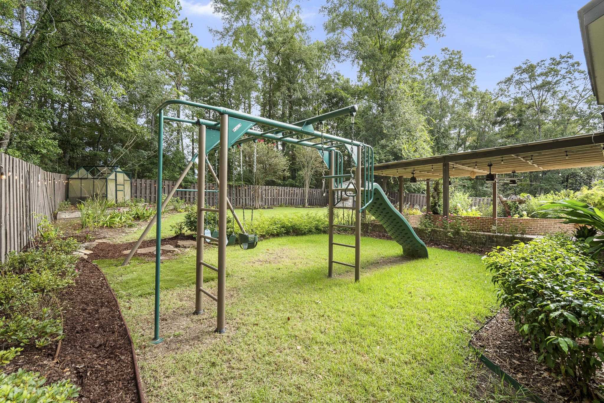 178 Lakeview Loop Daphne, AL 36526 - Photo 35 of 43