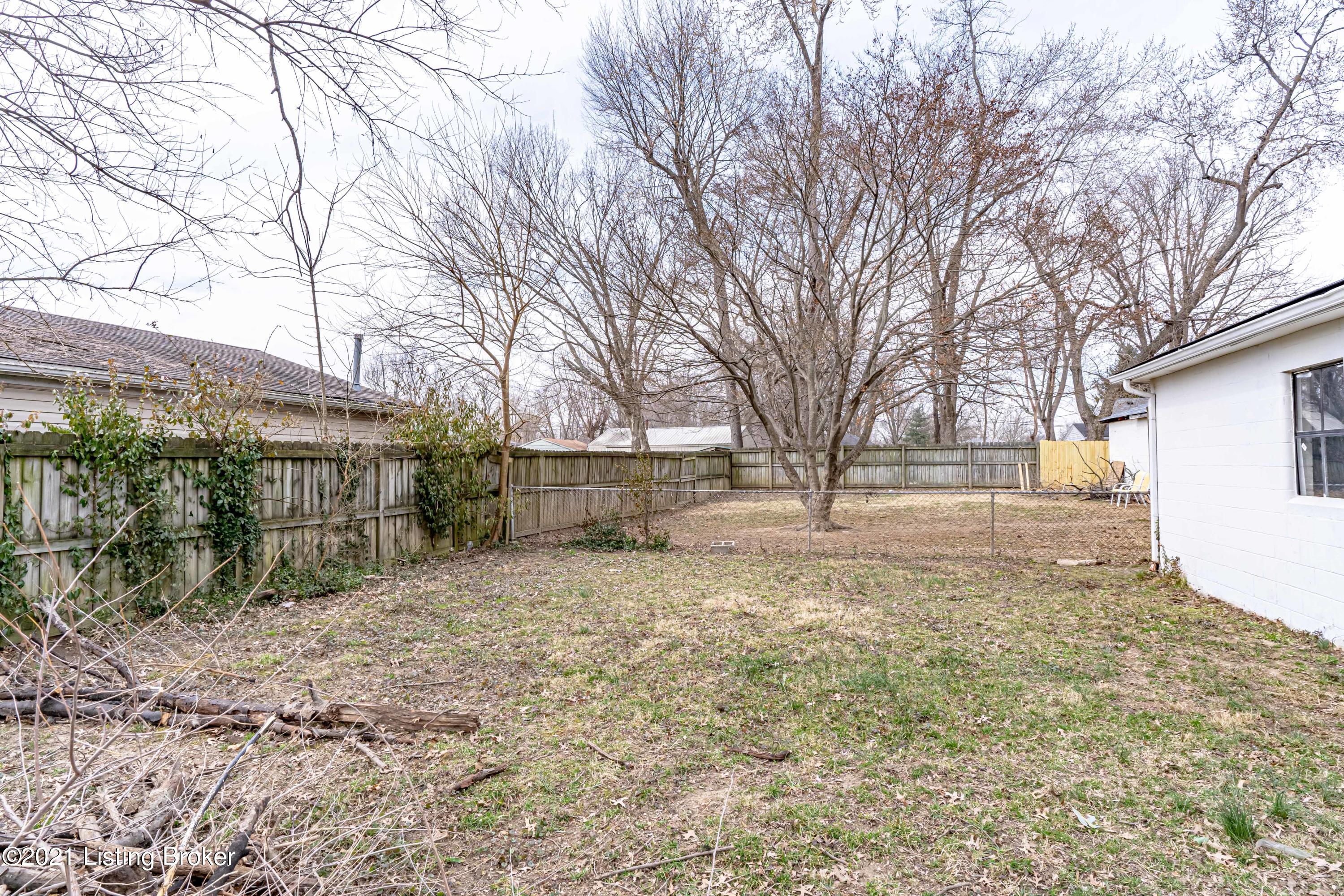 5230 Maryman Road Louisville, KY 40258 - Photo 54 of 55 DSC09810