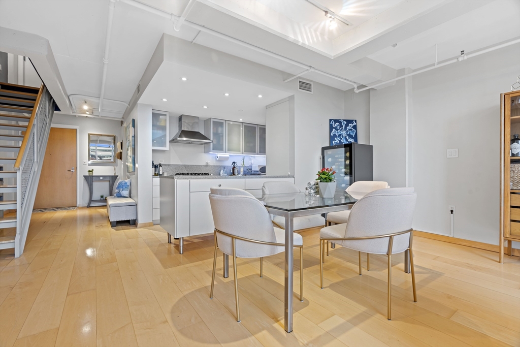 25 Channel Center Street, Unit 212 Boston, MA 02210 - Photo 6 of 23