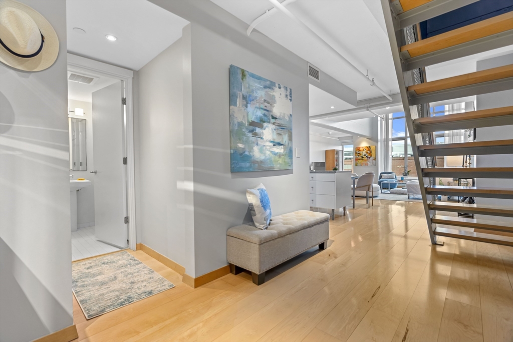 25 Channel Center Street, Unit 212 Boston, MA 02210 - Photo 9 of 23