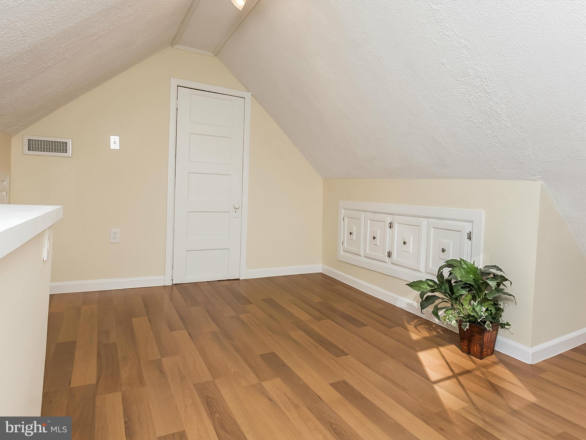 8609 Oakleigh Road Baltimore, MD 21234 - Photo 17 of 30 Bedroom