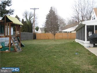 50 Roving Road Levittown, PA 19056 - Photo 3 of 12 Exterior Back