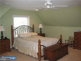 50 Roving Road Levittown, PA 19056 - Photo 10 of 12 Bedroom - Main