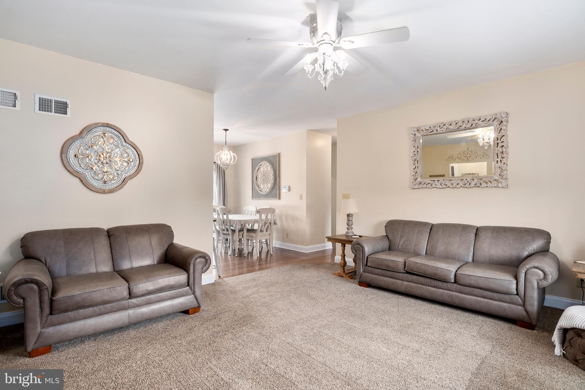 841 Oldfield Point Road Elkton, MD 21921 - Photo 6 of 32 Living Room