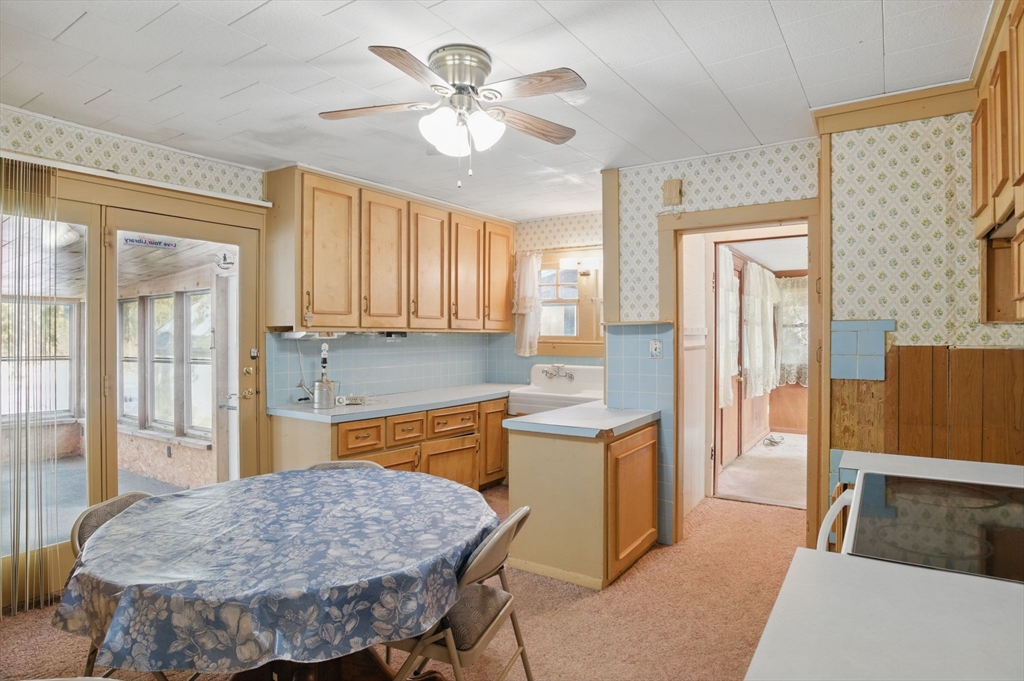 210 East Longmeadow Road Hampden, MA 01036 - Photo 12 of 42