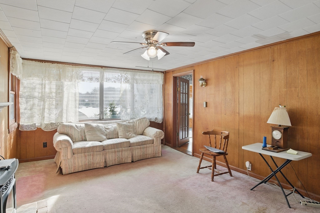 210 East Longmeadow Road Hampden, MA 01036 - Photo 6 of 42