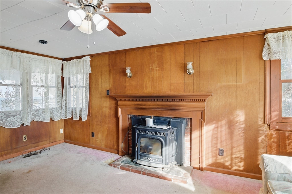 210 East Longmeadow Road Hampden, MA 01036 - Photo 8 of 42