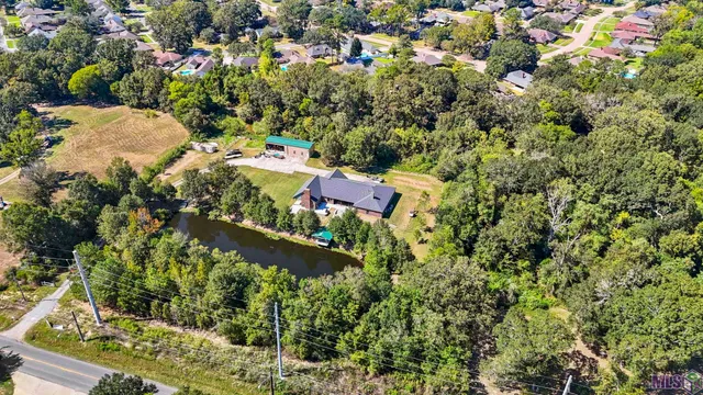$1,080,000 | 12611 Old Hammond Highway, Baton Rouge, LA 70816