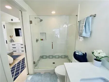 $5,900 | 212 Garnet Avenue, Newport Beach, CA 92662