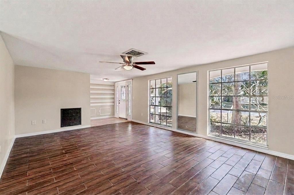 8210 Clover Hill Loop Hudson, FL 34667 - Photo 10 of 44