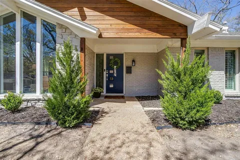 $695,000 | 6812 Woodstock Road, Fort Worth, TX 76116