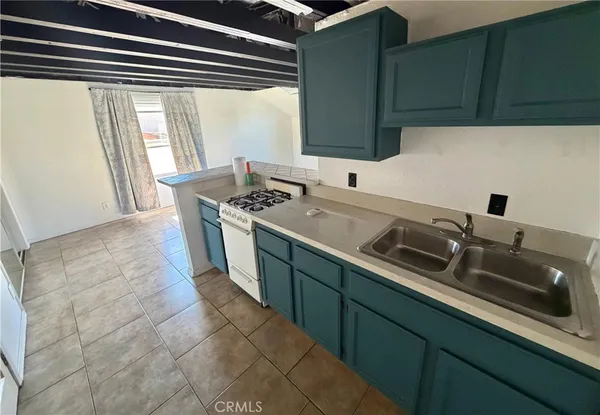 $1,375,000 | 503 Traverse Drive, Costa Mesa, CA 92626