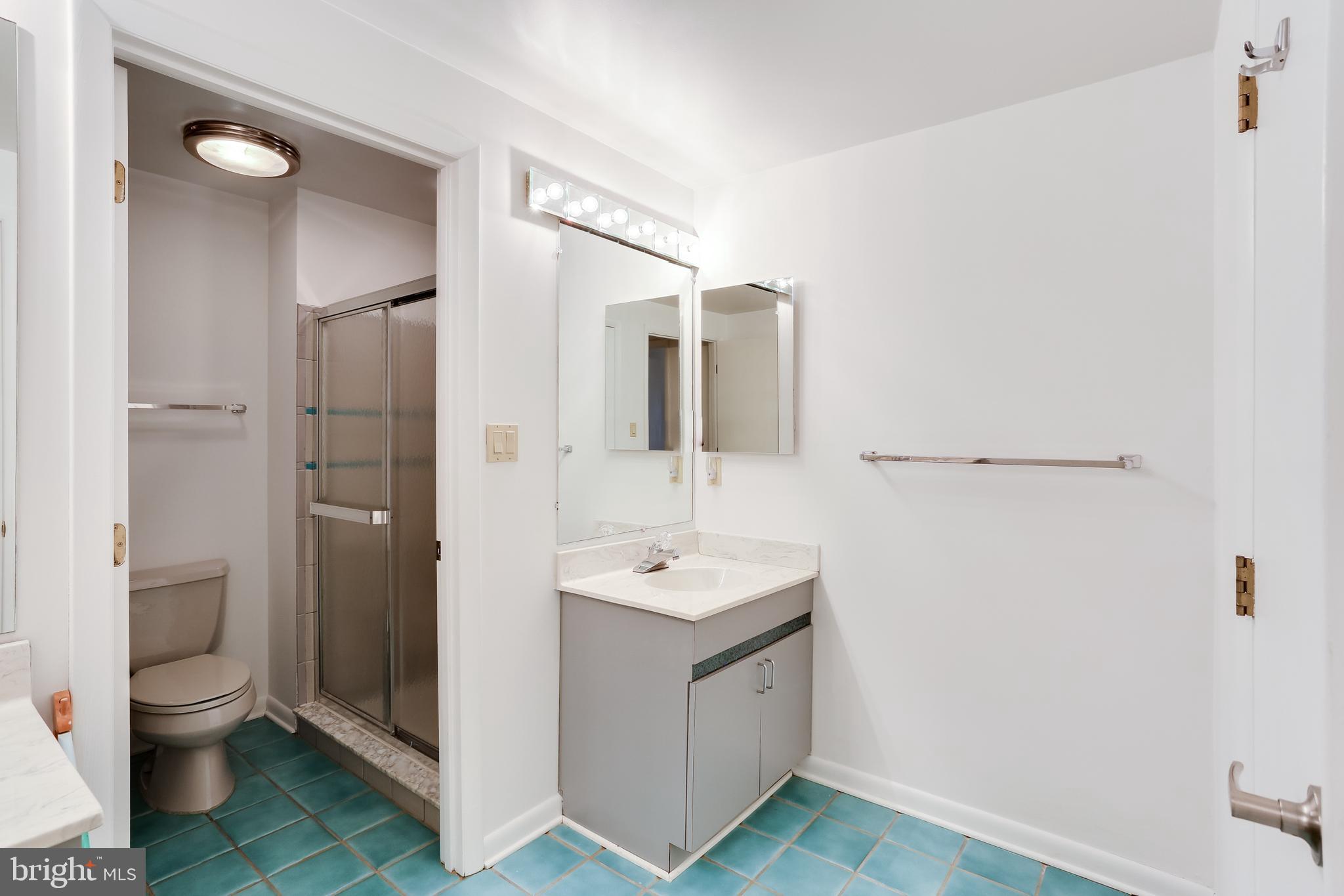 1626 Wyatts Ridge Road Crownsville, MD 21032 - Photo 26 of 40 Full Bath