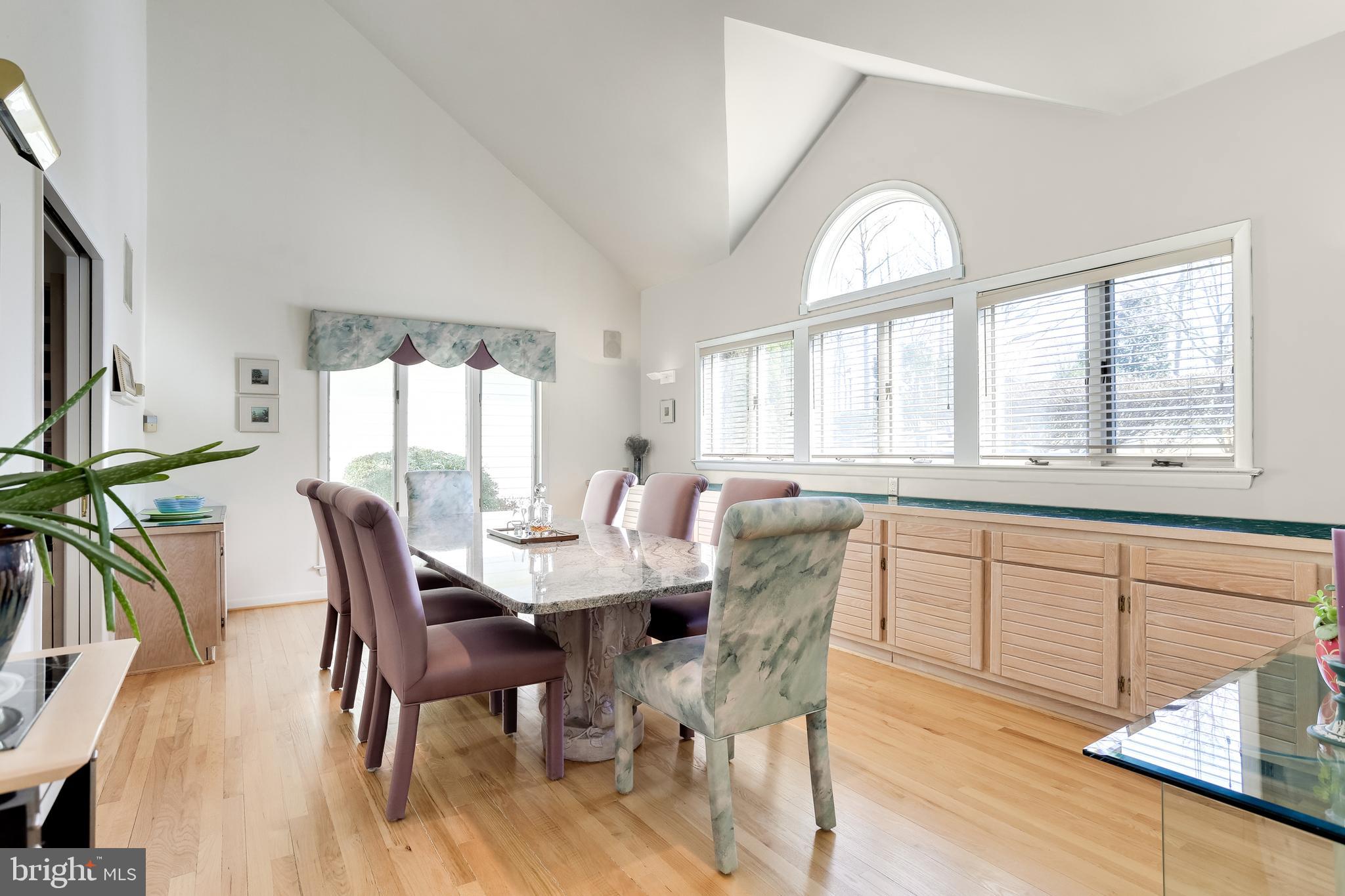 1626 Wyatts Ridge Road Crownsville, MD 21032 - Photo 8 of 40 Dining Room