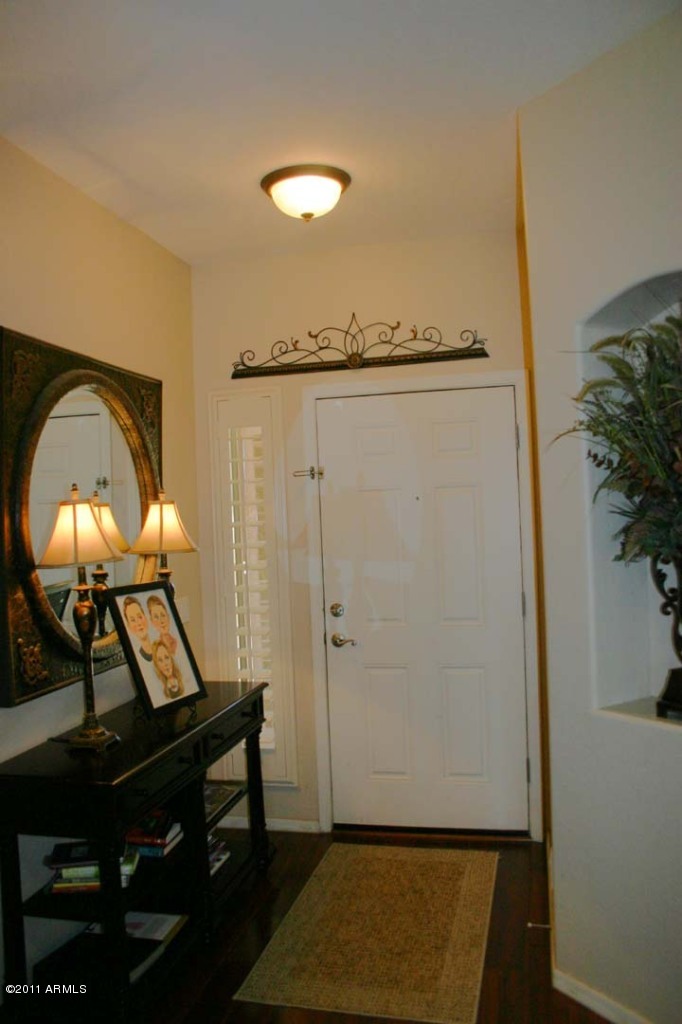 4203 East Los Altos Road Gilbert, AZ 85297 - Photo 8 of 32 ELEGANT ENTRY WAY