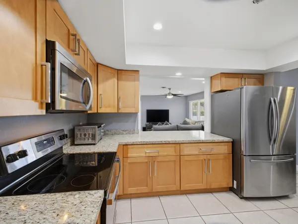 $995,700 | 451 Southeast 1st Avenue, Unit A & B, Pompano Beach, FL 33060