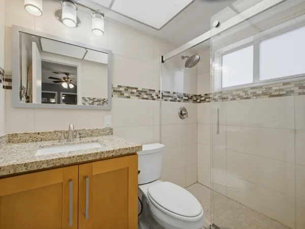 $995,700 | 451 Southeast 1st Avenue, Unit A & B, Pompano Beach, FL 33060