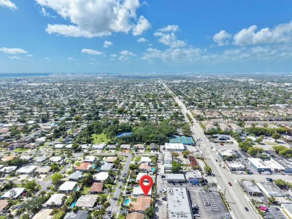 $995,700 | 451 Southeast 1st Avenue, Unit A & B, Pompano Beach, FL 33060