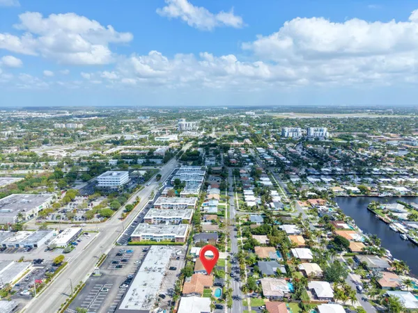 $995,700 | 451 Southeast 1st Avenue, Unit A & B, Pompano Beach, FL 33060