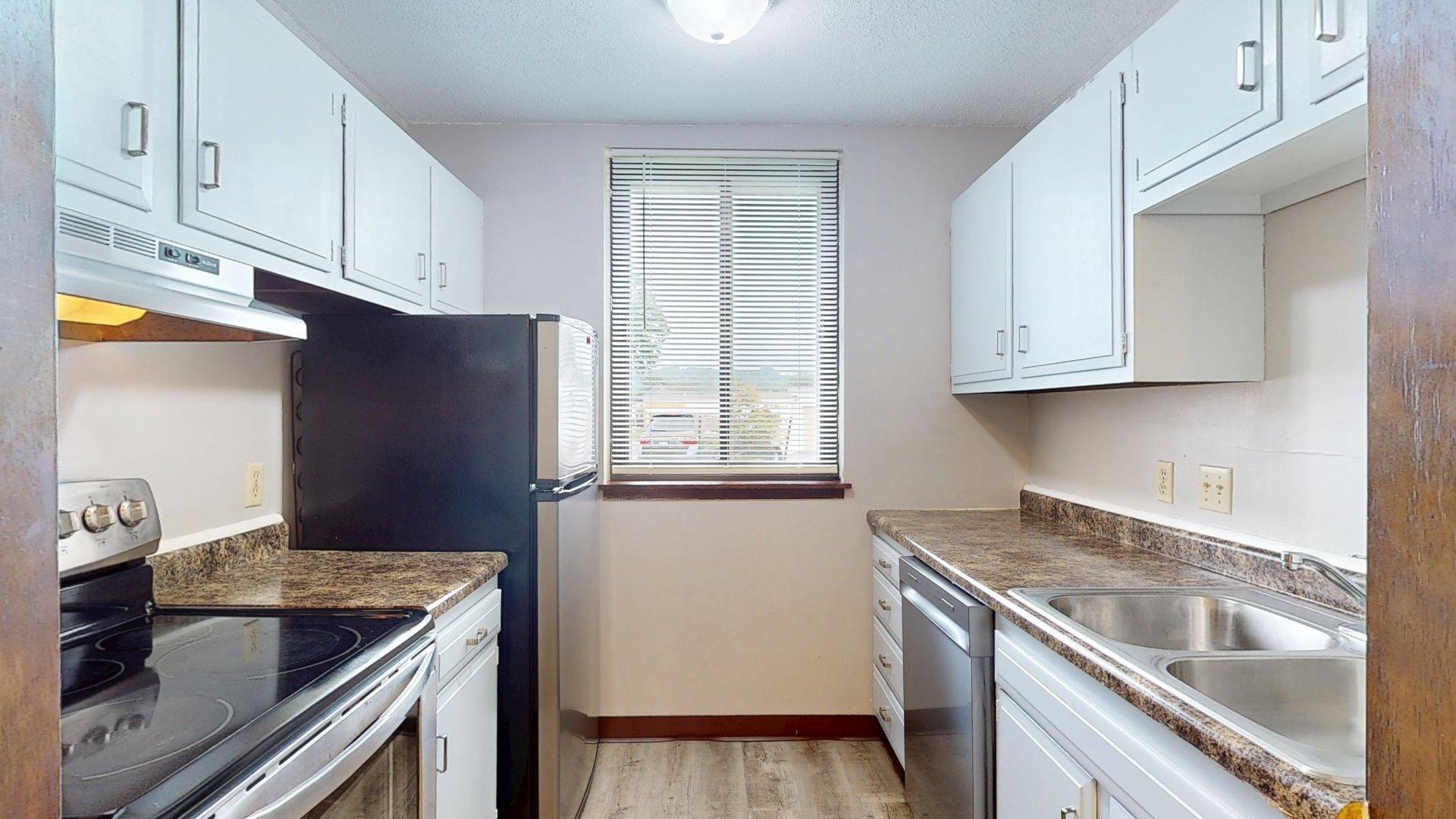 1923 Viking Drive Northwest, Unit 11 Rochester, MN 55901 - Photo 7 of 36