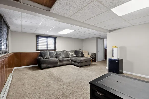 $189,000 | 3552 North Water Street, Decatur, IL 62526