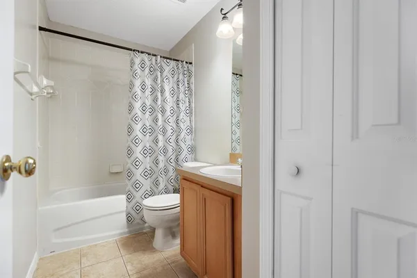 $199,900 | 211 Penmark Stone Place, Valrico, FL 33594