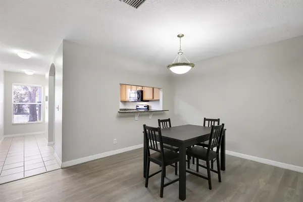 $199,900 | 211 Penmark Stone Place, Valrico, FL 33594