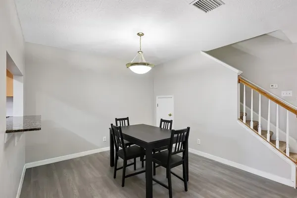 $199,900 | 211 Penmark Stone Place, Valrico, FL 33594