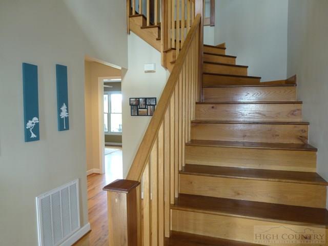 225 Touchdown Drive Boone, NC 28607 - Photo 3 of 41 Gallery Image 3