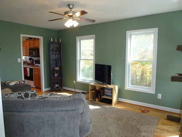 225 Touchdown Drive Boone, NC 28607 - Photo 4 of 41 Gallery Image 4