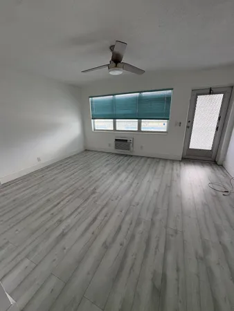 $1,200 | 374 Camden P, West Palm Beach, FL 33417