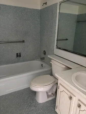 $1,200 | 374 Camden P, West Palm Beach, FL 33417