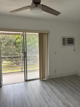 $1,200 | 374 Camden P, West Palm Beach, FL 33417