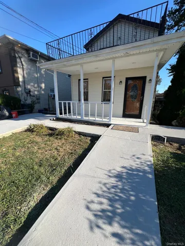 $849,000 | 227-34 112th Road | Queens Village