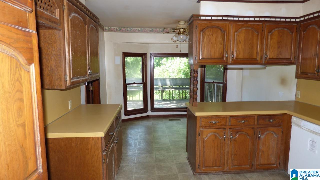 4562 Old Caldwell Mill Road Birmingham, AL 35242 - Photo 9 of 23