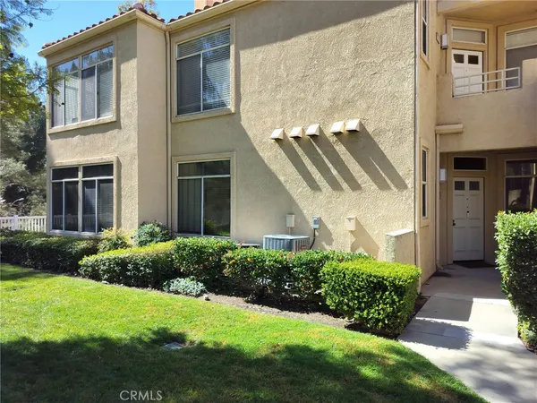 $2,900 | 3190 Altura Court, Unit 101, Corona, CA 92882